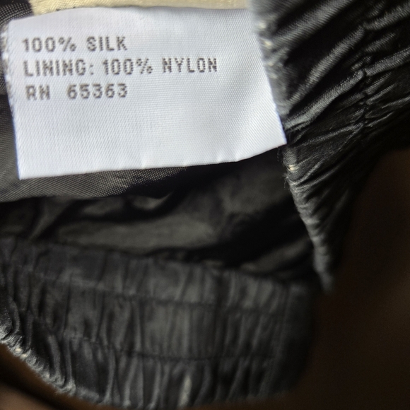 Vintage Sara Roberts Unisex 100% Silk Bomber Jacket Black Patterned Size Small - Picture 14 of 15